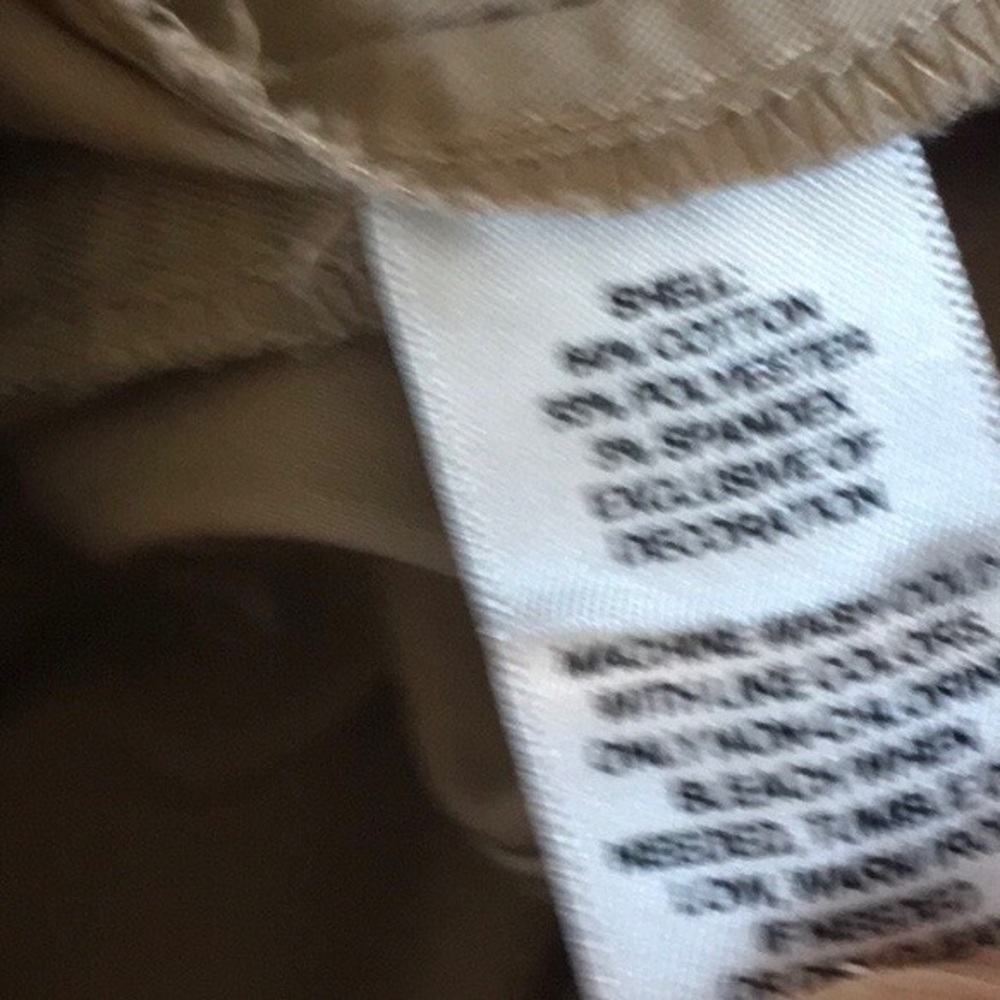 White House Black Market Tan
Tailored Cropped Button-Front Jacket - Picture 10 of 10
